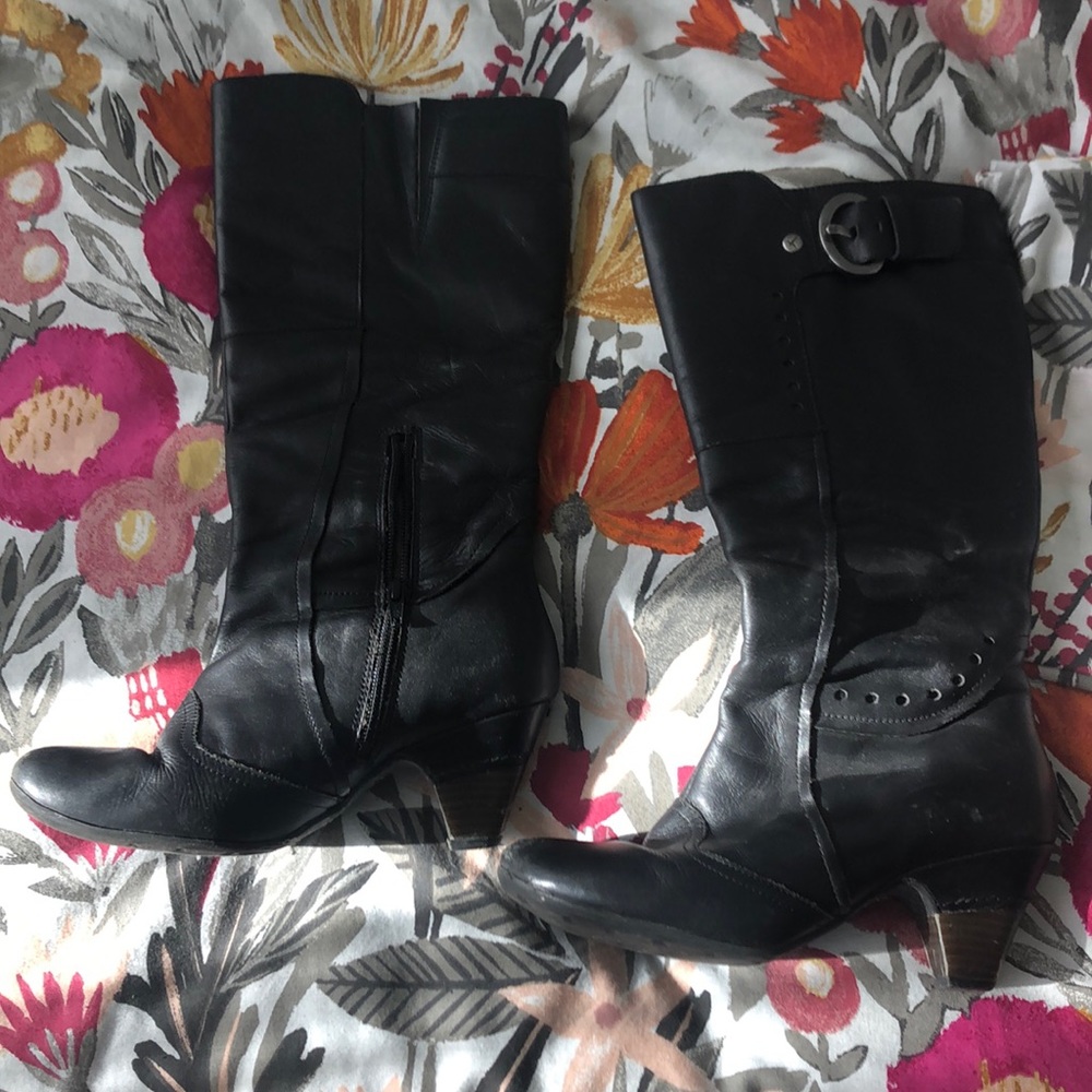 Pikolinos Black Knee High Boots